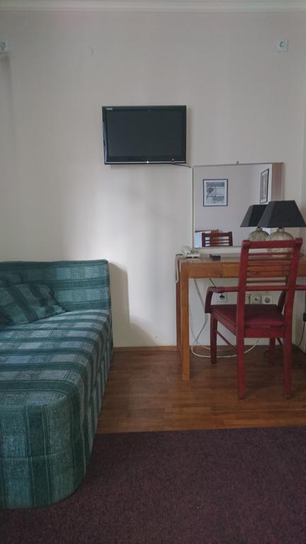 Hostel Bimbo Скоп'є Екстер'єр фото