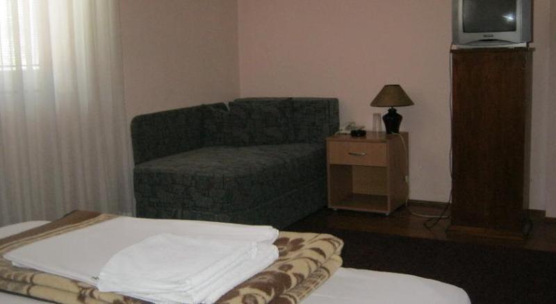 Hostel Bimbo Скоп'є Екстер'єр фото